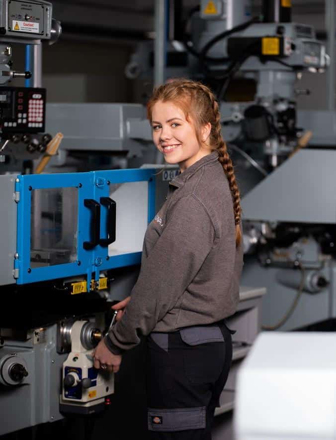 mairide-bennis manufacturing engineer